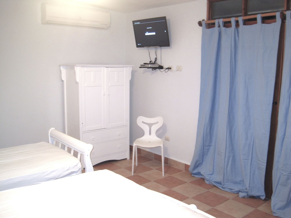 Standard Triple Room photo 3