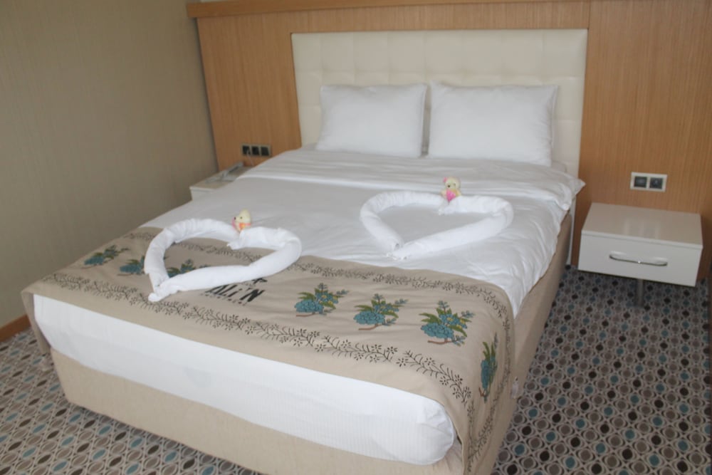 Standard Double Room, 1 Bedroom, Mountain View photo 2