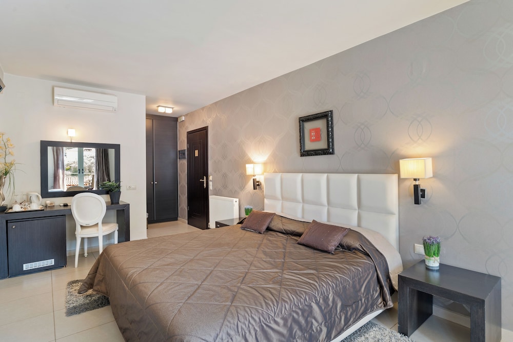 Superior Twin Room, Sea View