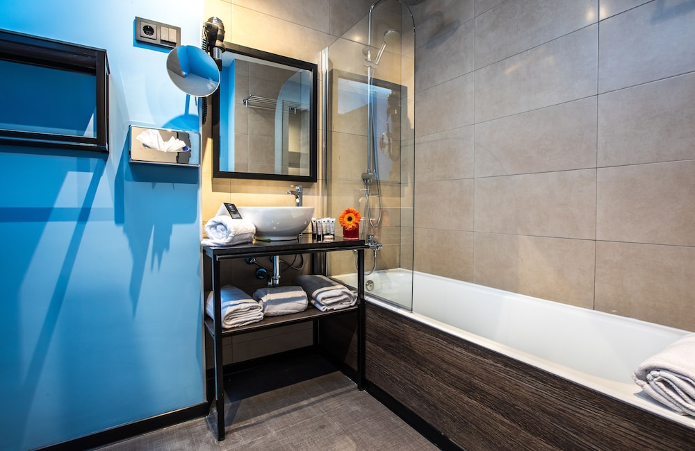 Comfort Room