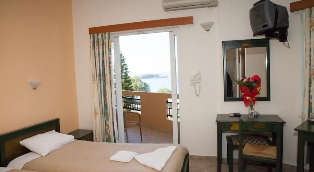 Studio, Sea View photo 3