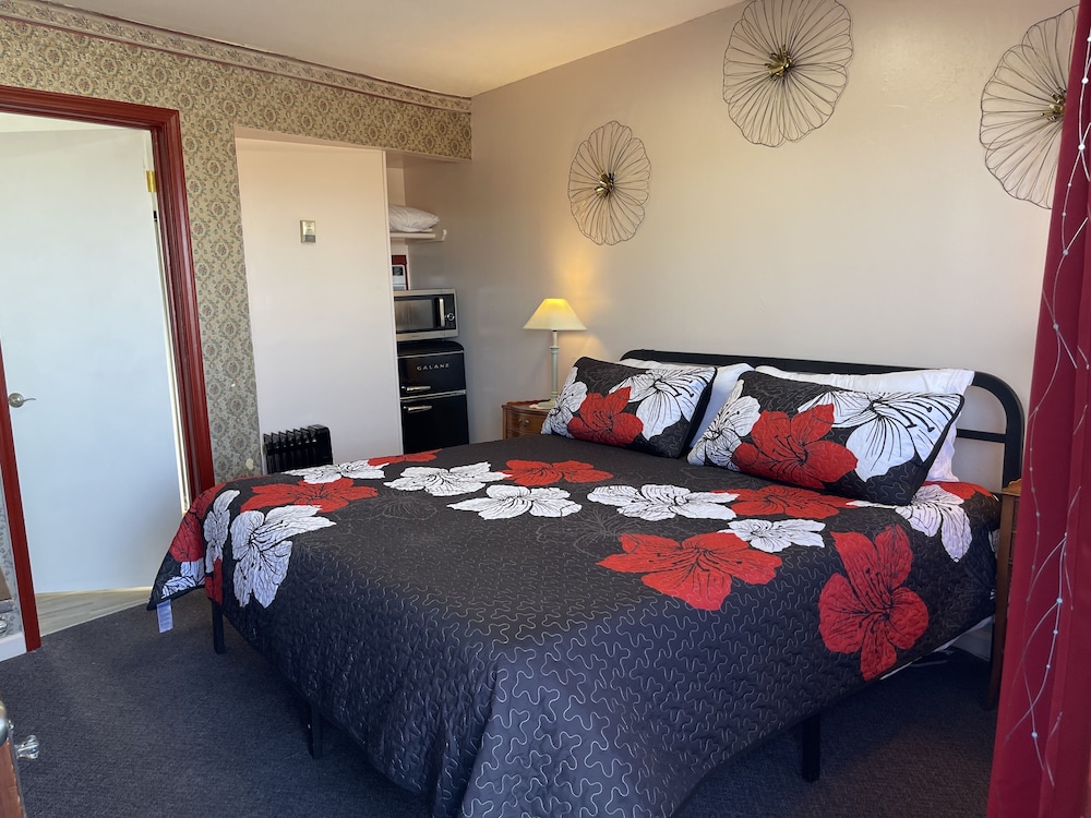 Standard Room photo 1