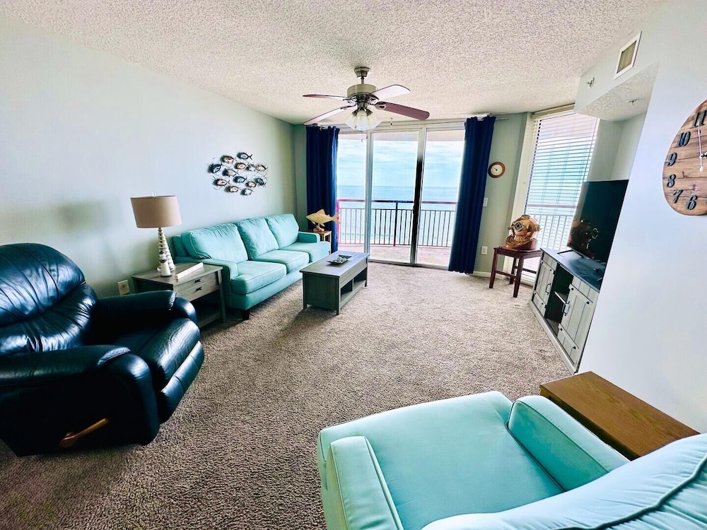 Condo, 4 Bedrooms