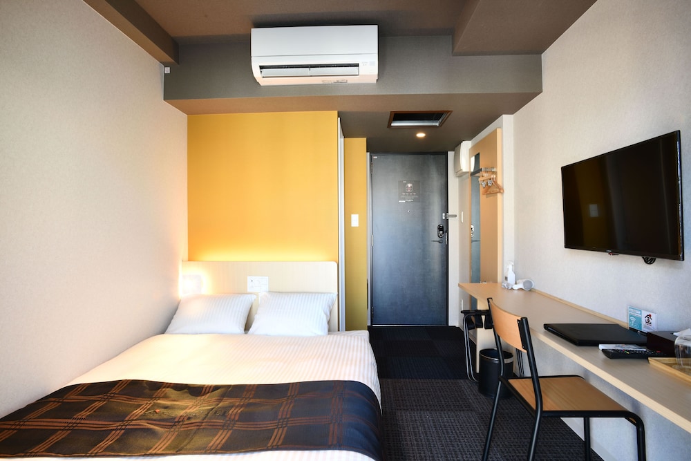 Basic Double Room