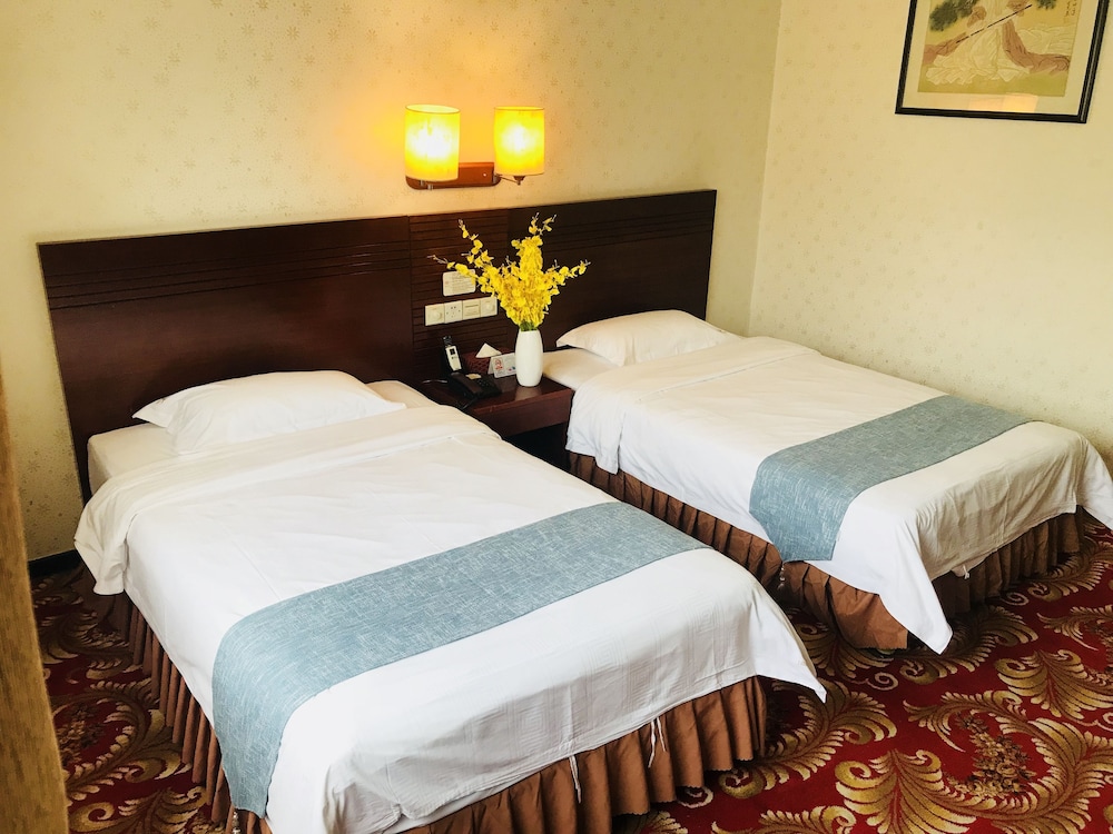 Business Twin Room - Photo 7