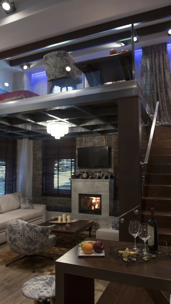 Superior Apartment, Garden View (Blue Suite) photo 3