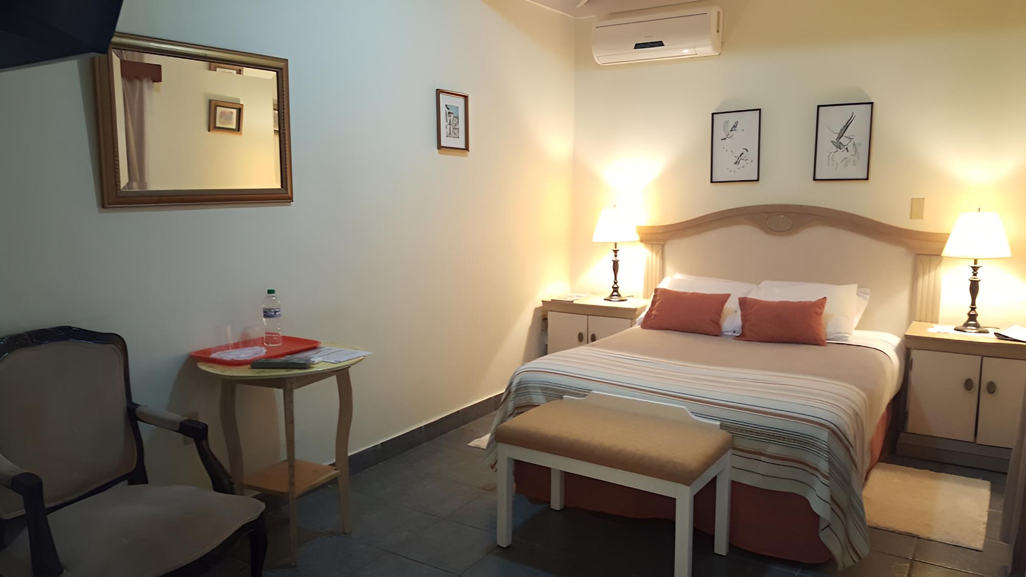 Standard Double Room, 1 Queen Bed photo 3