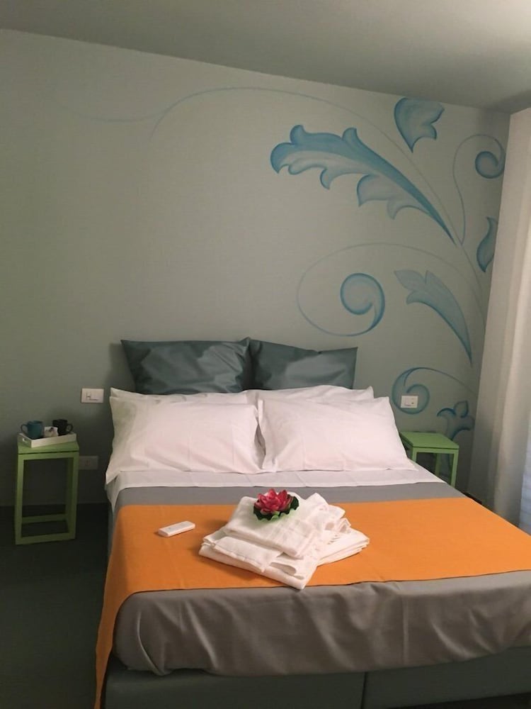 Luxury Triple Room photo 3