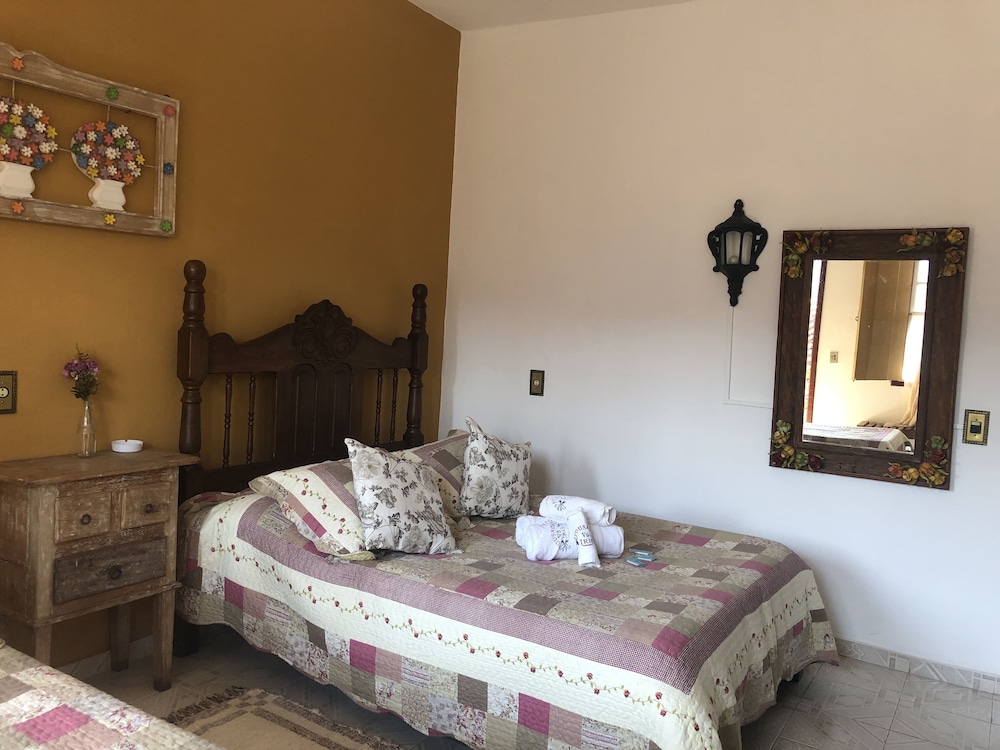 Standard Double or Twin Room photo 1