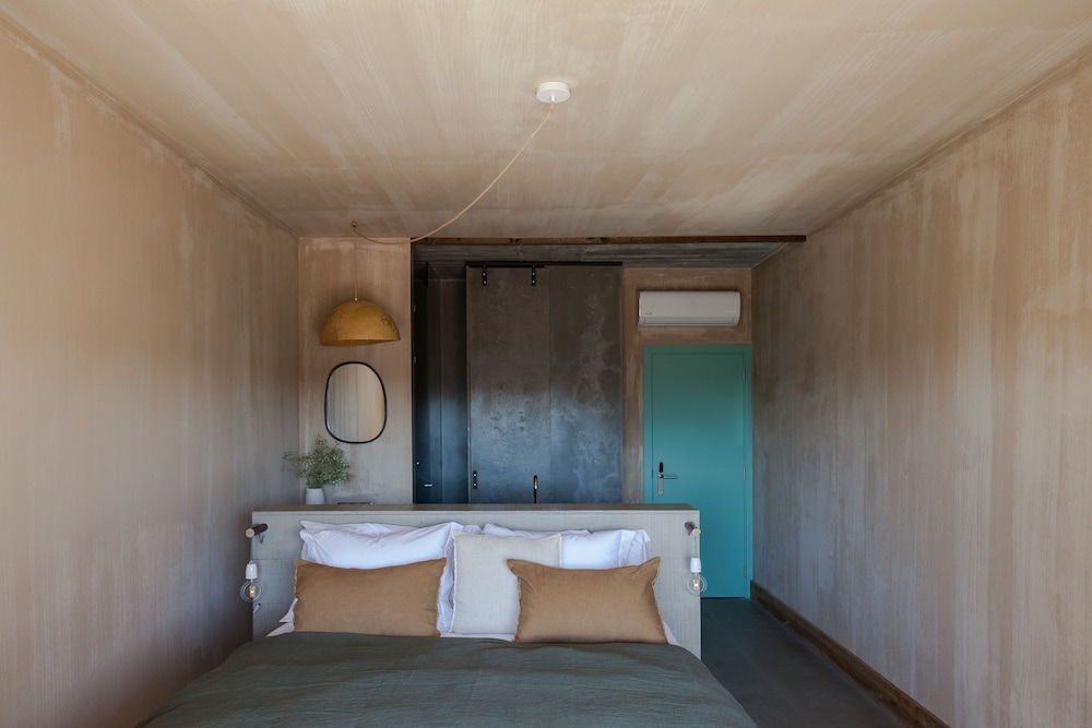 Classic Double Room, 1 Queen Bed, Balcony, Valley View