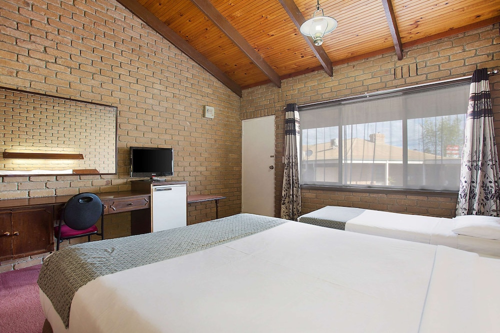 Standard Room - Photo 2