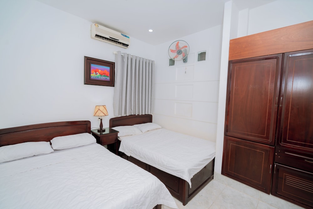 Deluxe Double or Twin Room photo 1