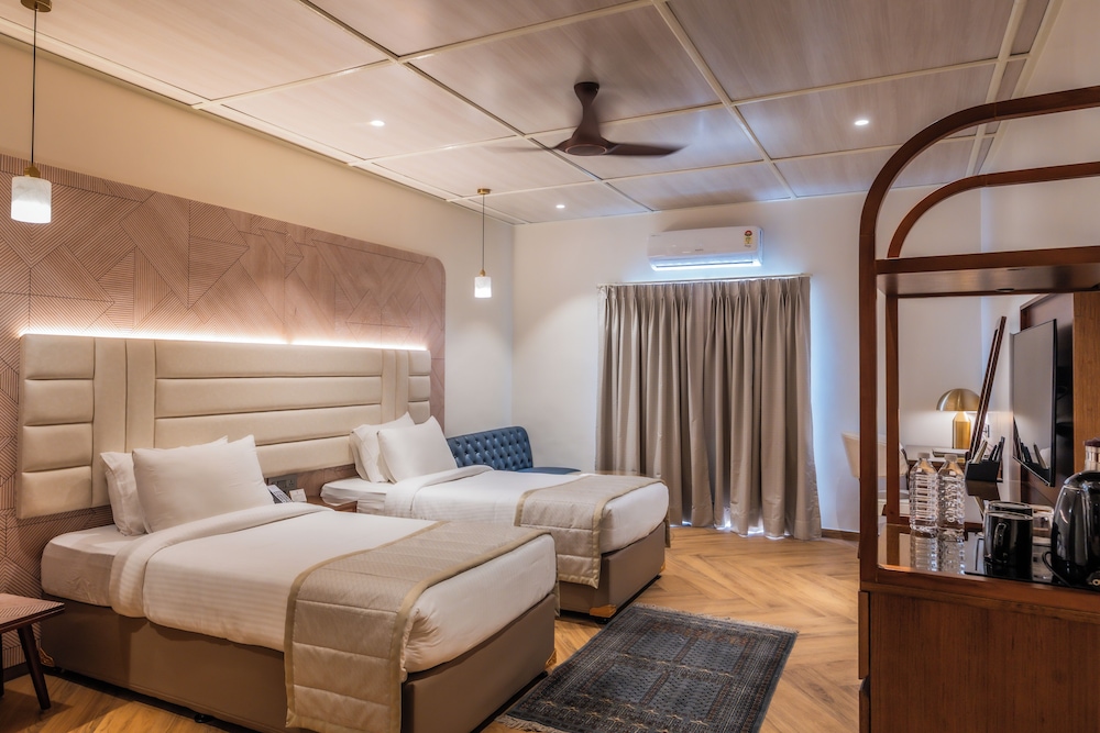 Executive Room - Photo 4