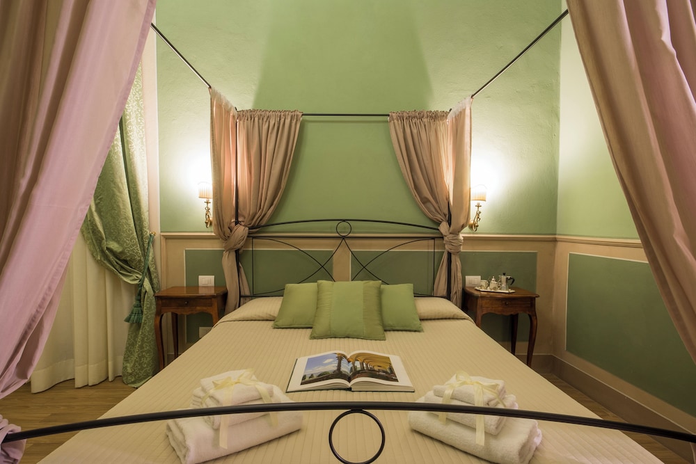 Deluxe Quadruple Room photo 3