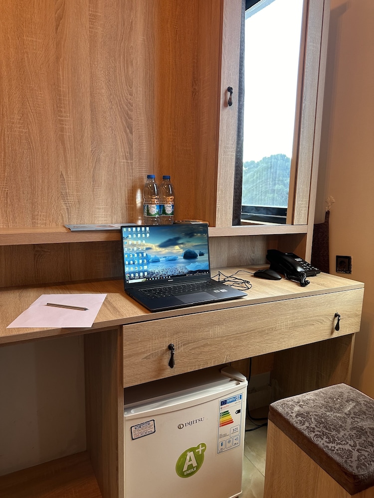Standard Triple Room - Photo 6