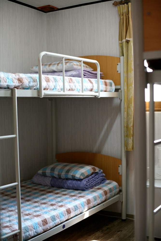 Shared Dormitory, Annex Building (4 person) photo 3