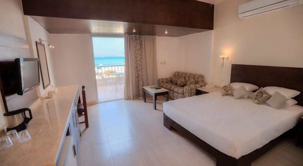 Junior Suite, Sea View photo 2