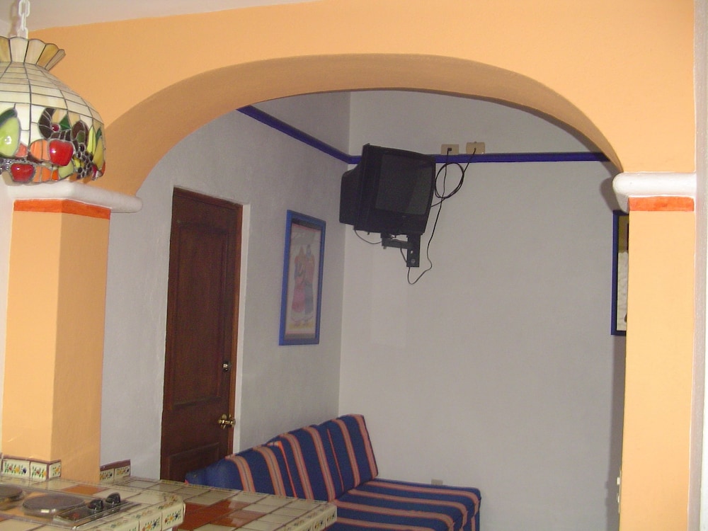 Suite, Kitchenette