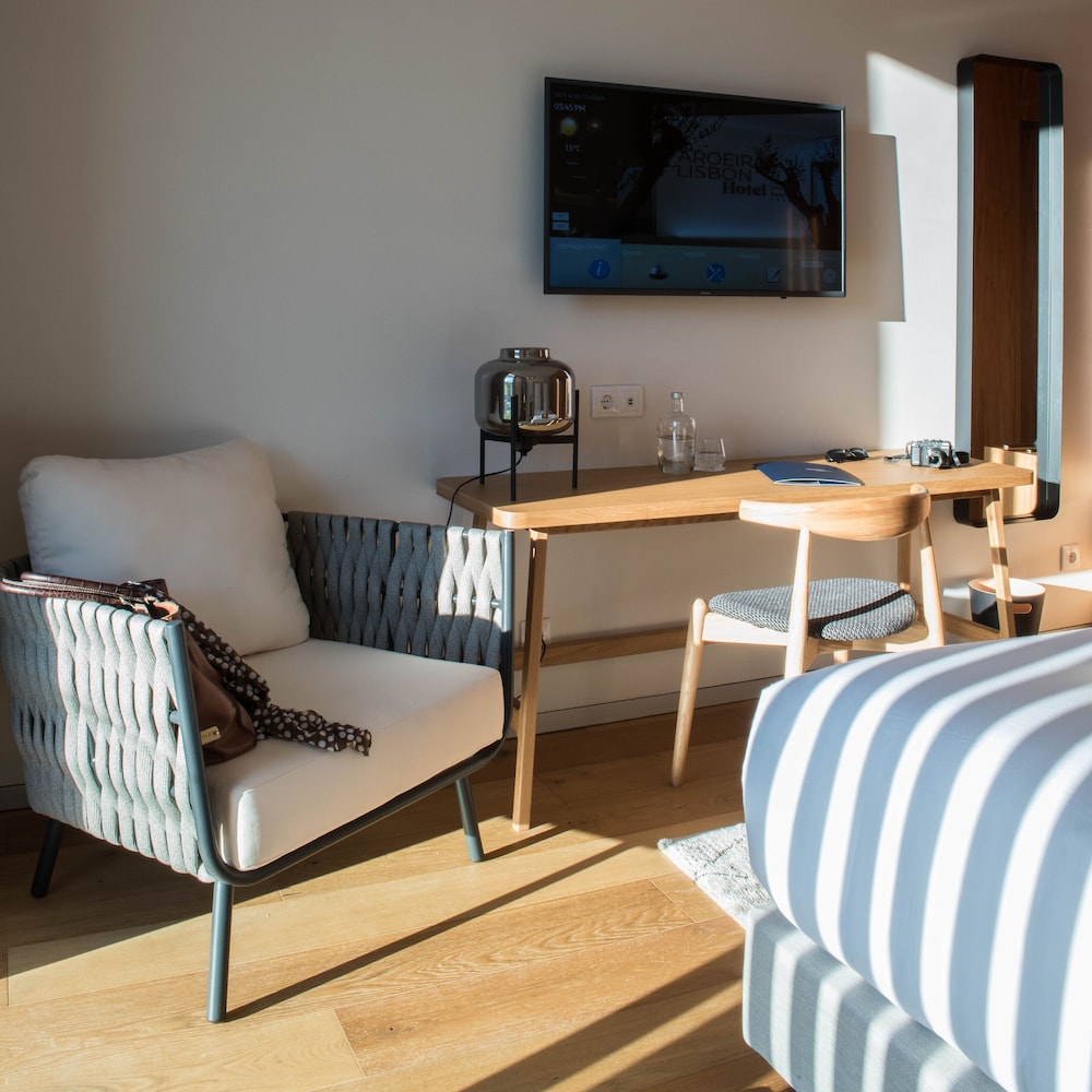 Double or Twin Room, Garden View - Photo 10