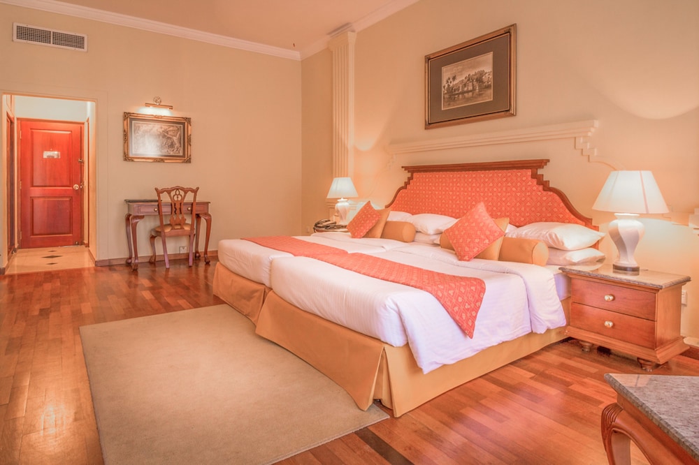 Deluxe Room - Photo 2