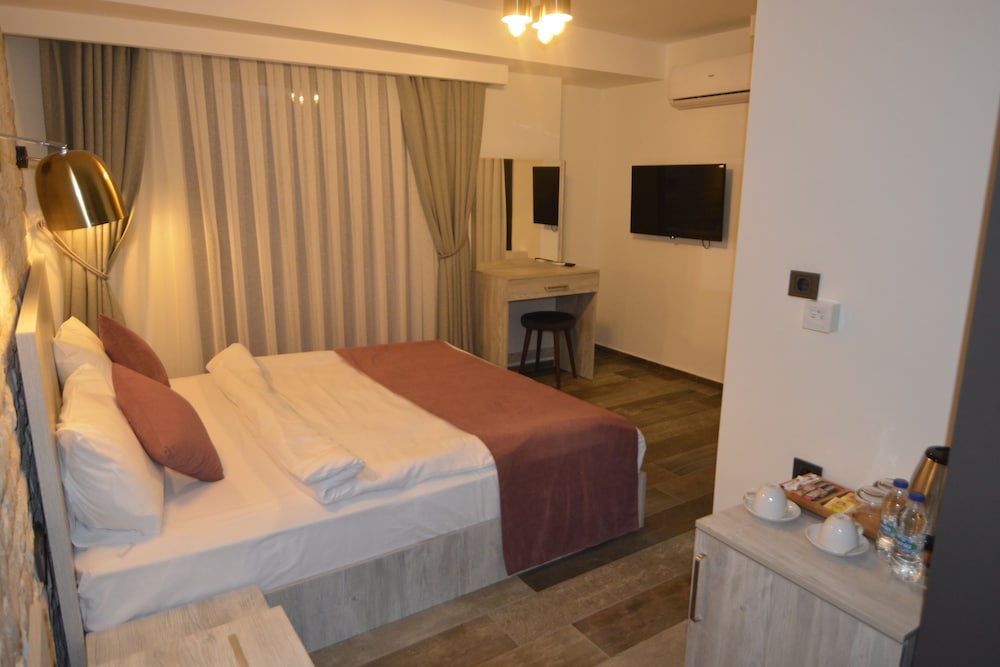 Superior Double Room, Terrace, City View