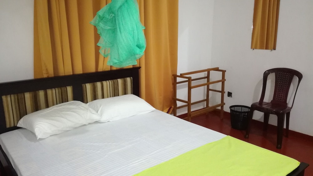 Economy Double Room, Non Smoking photo 1