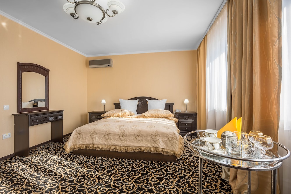 Business Suite photo 1
