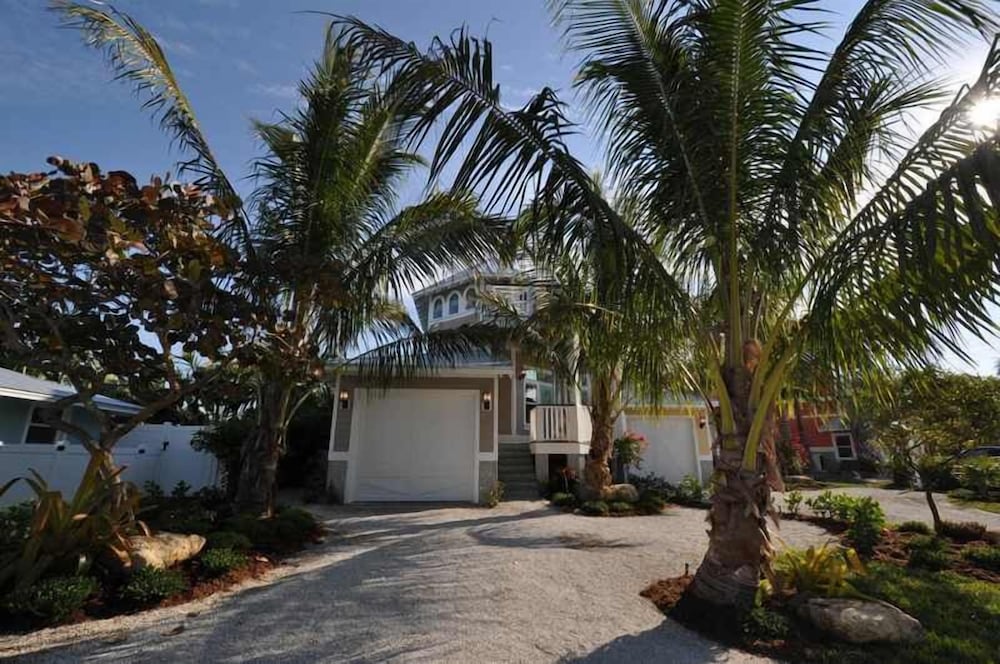 Luxury Cottage, 4 Bedrooms photo 1