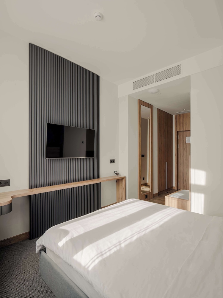 Standard Room photo 2