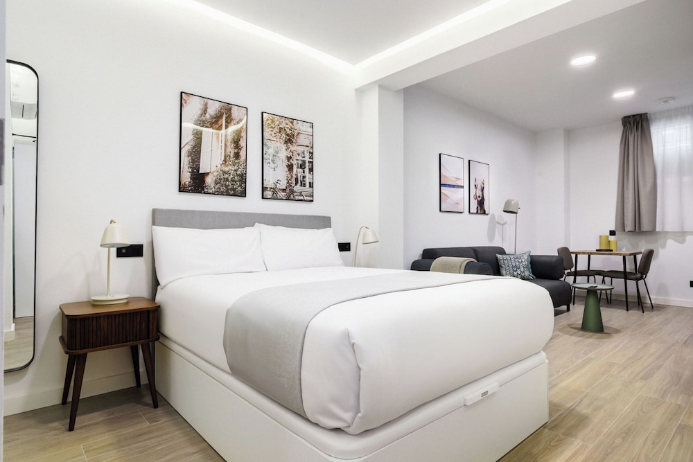 Estudio con Sofá Cama