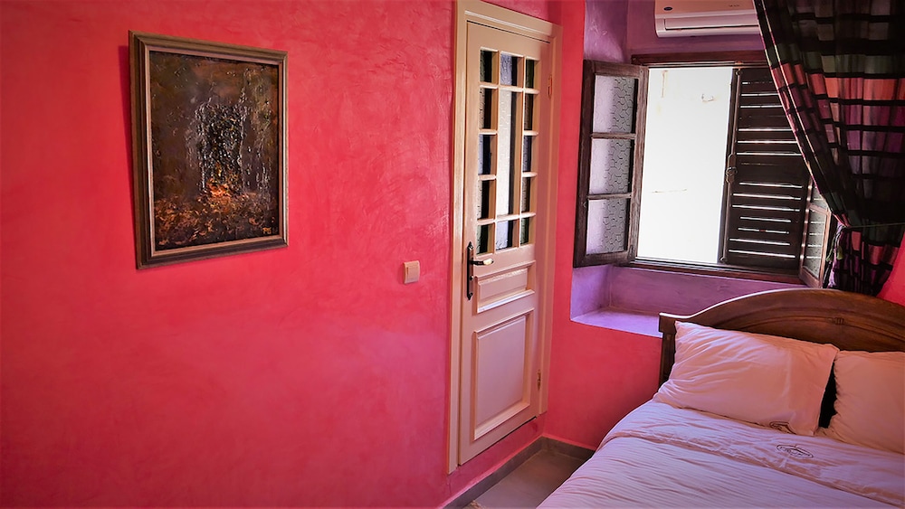 Double Room - Photo 2