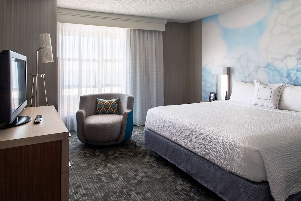 Deluxe Room, 1 King Bed (Extended) - Photo 2
