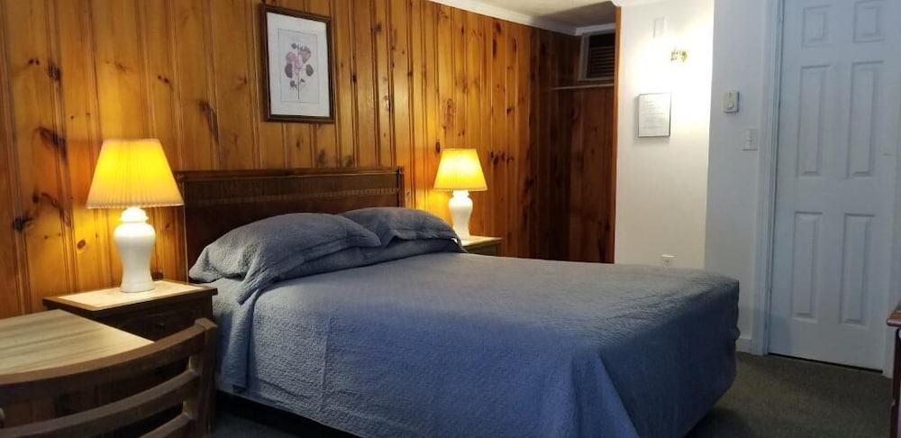 Standard Room, 2 Double Beds photo 3