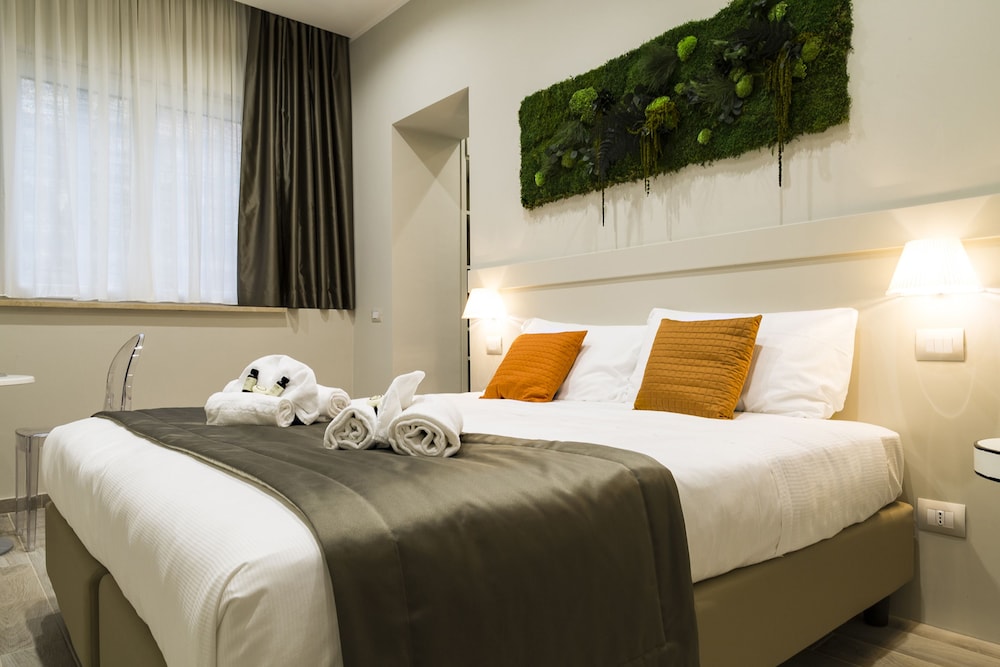Superior Room, 1 King Bed, Non Smoking photo 1