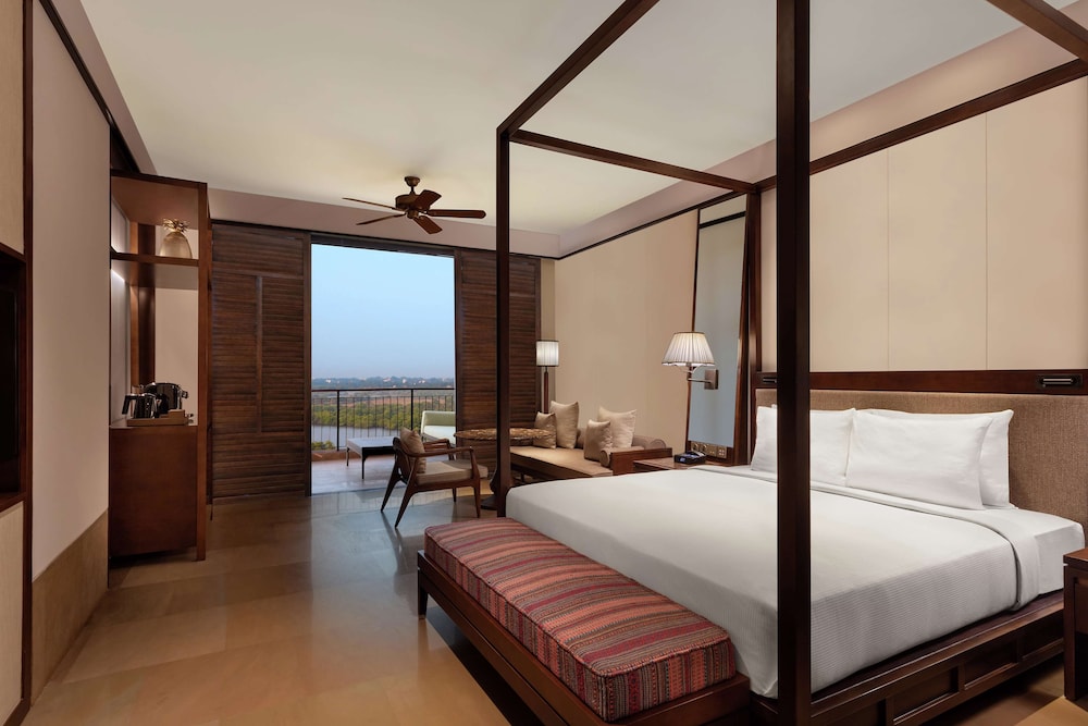 Premium Room, 2 Queen Beds, River View (with Veranda) photo 3