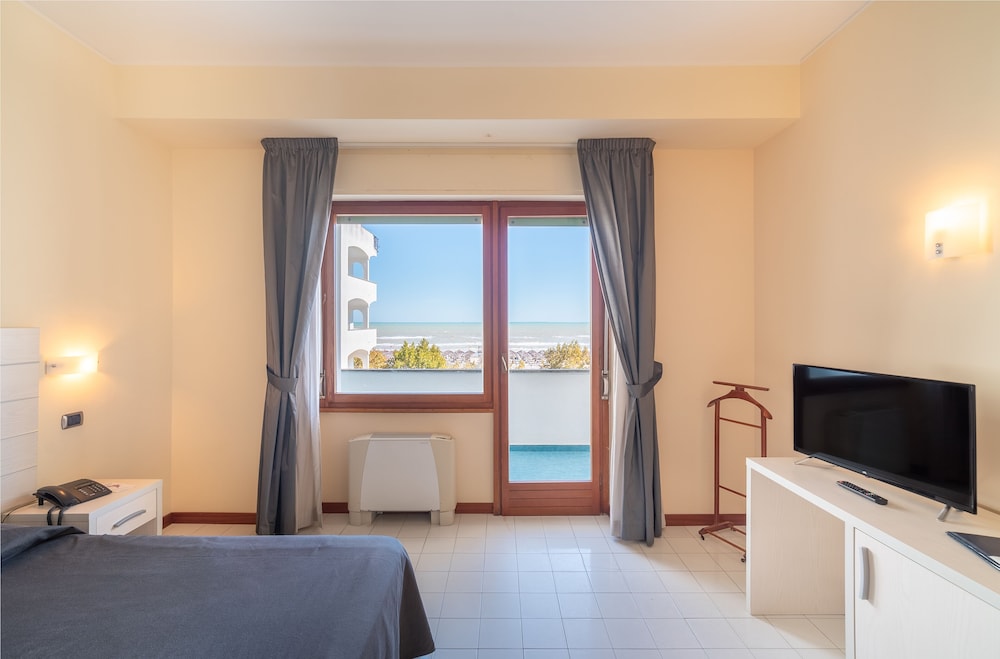 Royal Double or Twin Room