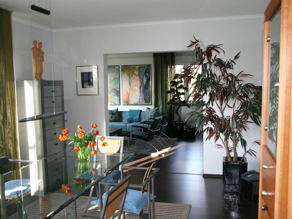 House photo 2