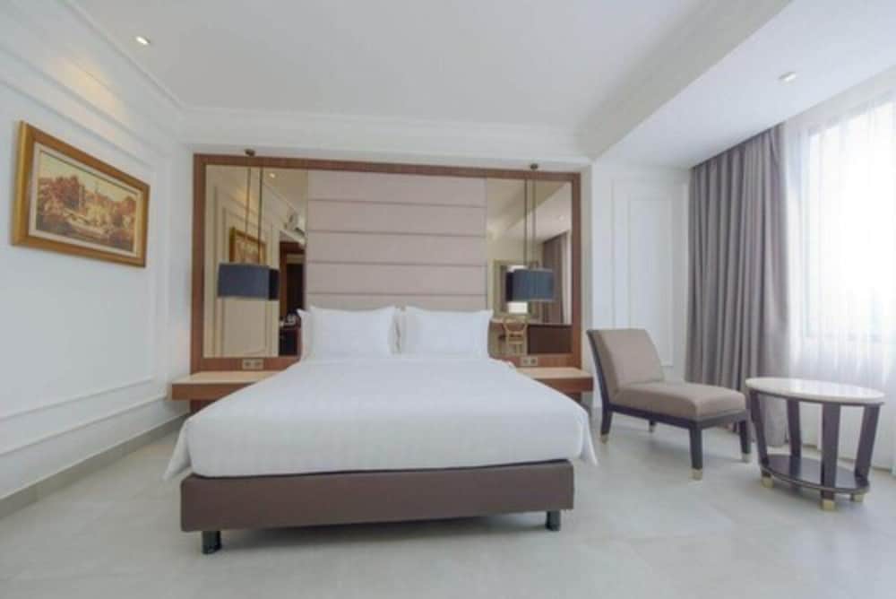 Deluxe Double Room, 1 Queen Bed - Photo 2