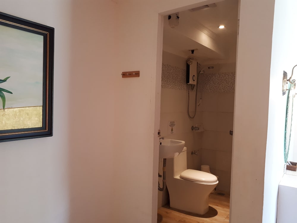Basic Double Room - Photo 6