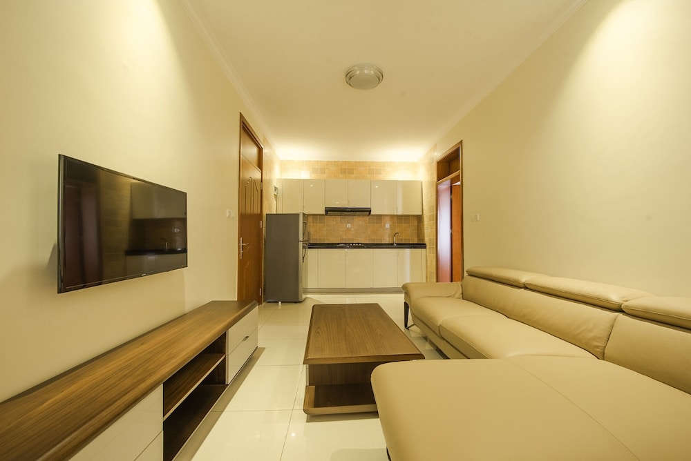 Apartment, 2 Bedrooms - Photo 32
