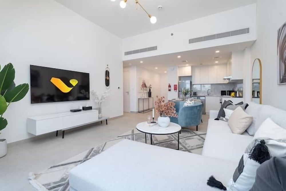 Luxury Apartment photo 1