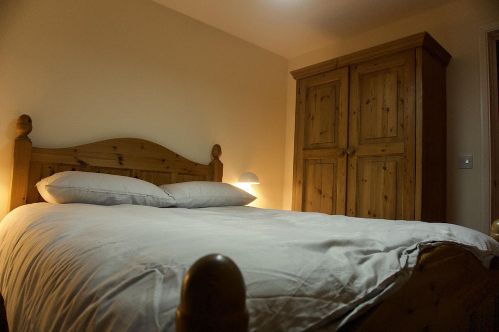 Stylish Serviced Apartment with Courtyard Near The Waterfront, Ipswich photo 2
