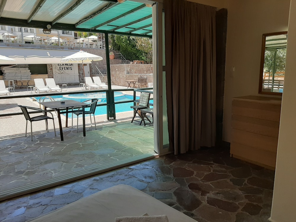 Nefeli Double Ground Floor,Garden View and Private Pool photo 2