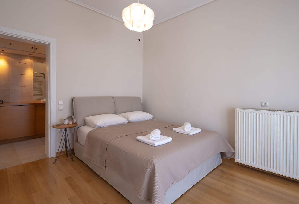 Apartment - Photo 2