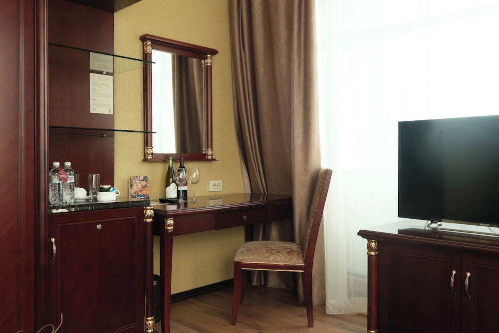 Standard Double Room - Photo 3