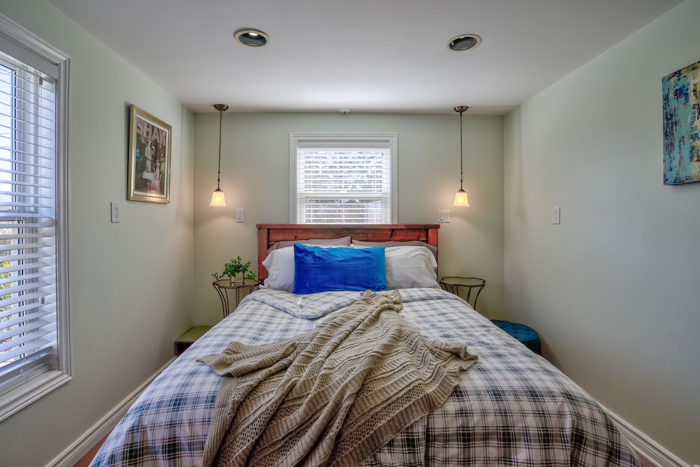 Comfort Room (William Shakespeare)