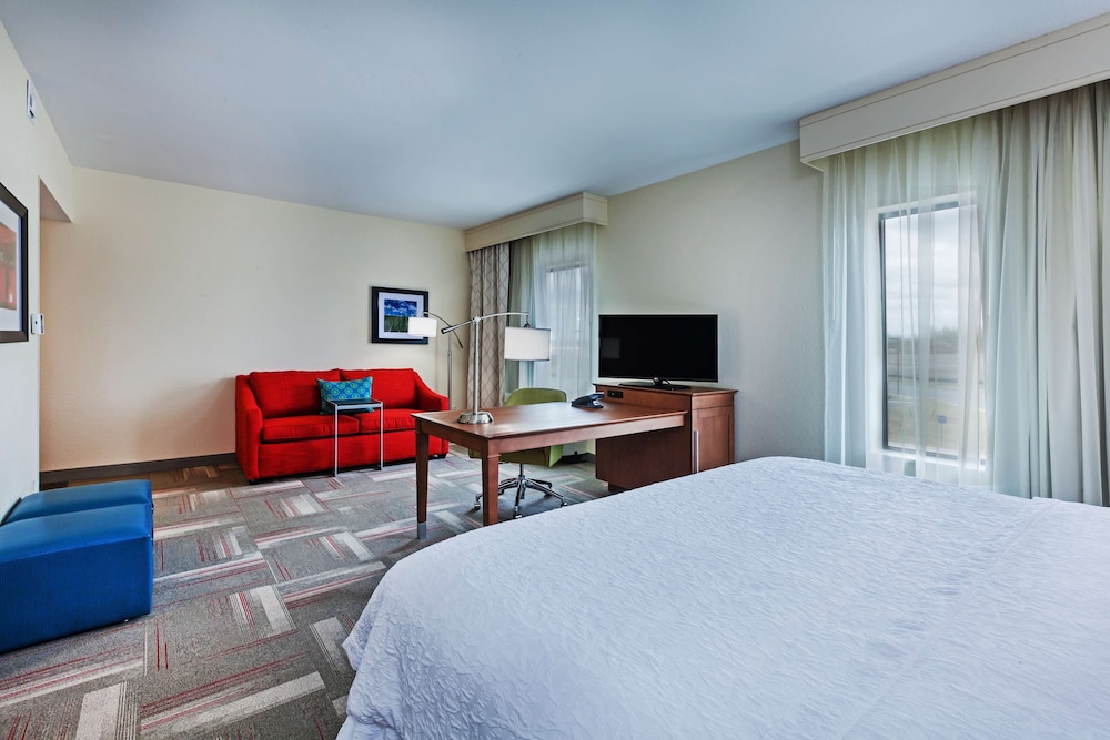 Studio, 1 King Bed, Kitchenette