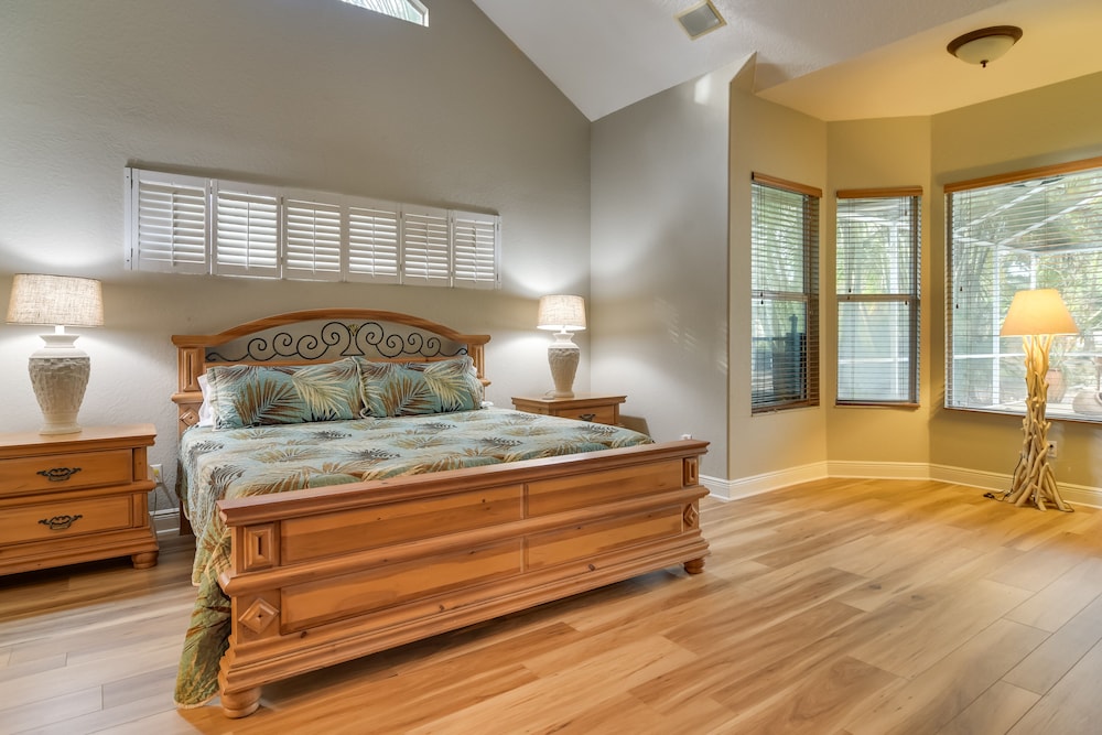 House (4 Bedrooms) photo 1
