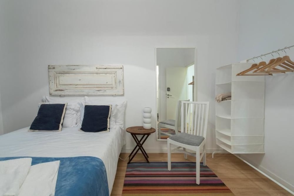 Economy Double Room photo 3