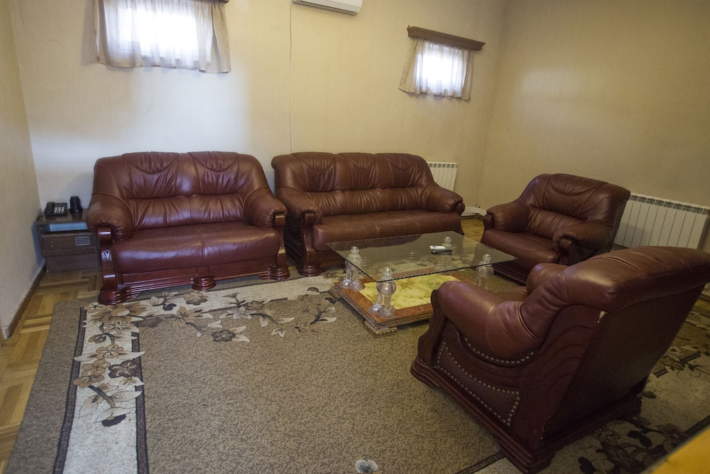 Suite, 2 Bedrooms, 2 Bathrooms
